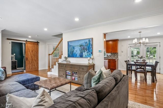 80 Briarwood Drive West, Berkeley Heights Twp., NJ 07922
