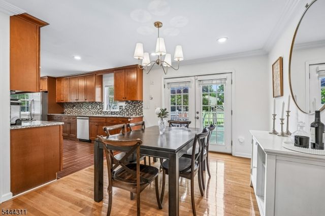 80 Briarwood Drive West, Berkeley Heights Twp., NJ 07922
