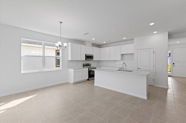 9572 VIBRANT LANE, Venice, FL 34292