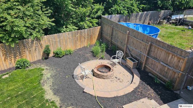 4515 S 17th Street, Omaha, NE 68107