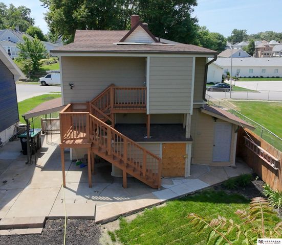 4515 S 17th Street, Omaha, NE 68107