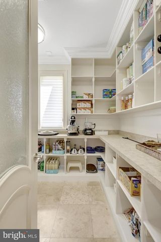 1239 DALEVIEW DR, Mclean, VA 22102