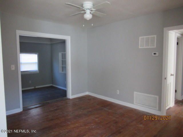 6123 AUTLAN Drive, Jacksonville, FL 32210