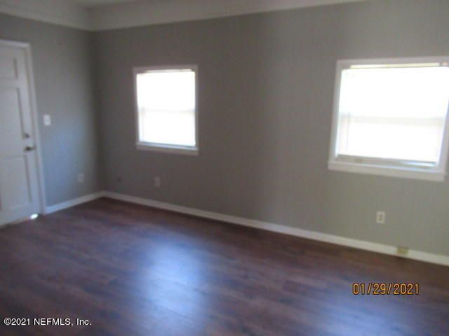 6123 AUTLAN Drive, Jacksonville, FL 32210