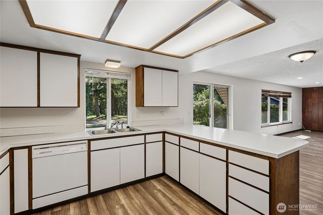 241 Mackenzie Drive, Camano Island, WA 98282