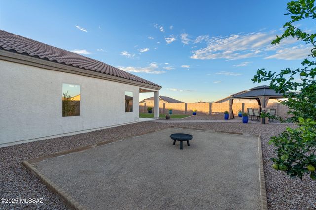 366 W Aberdeen Street, Vail, AZ 85641