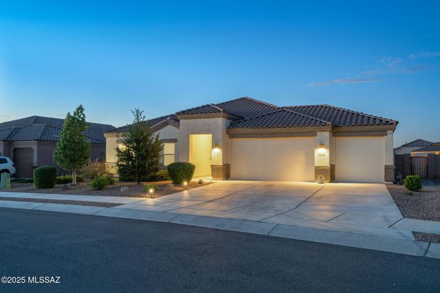 366 W Aberdeen Street, Vail, AZ 85641