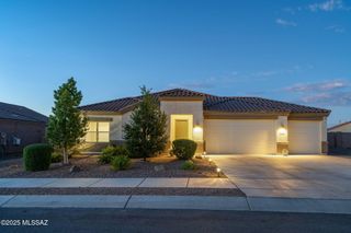 366 W Aberdeen Street, Vail, AZ 85641