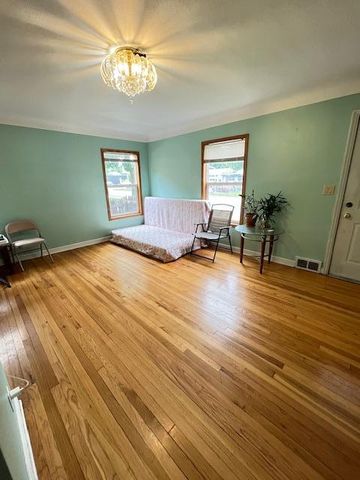 861 Maryland Avenue E, Saint Paul, MN 55106
