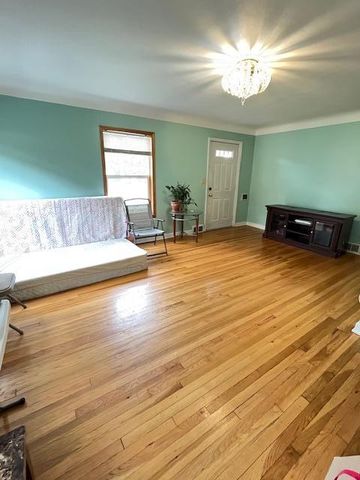 861 Maryland Avenue E, Saint Paul, MN 55106