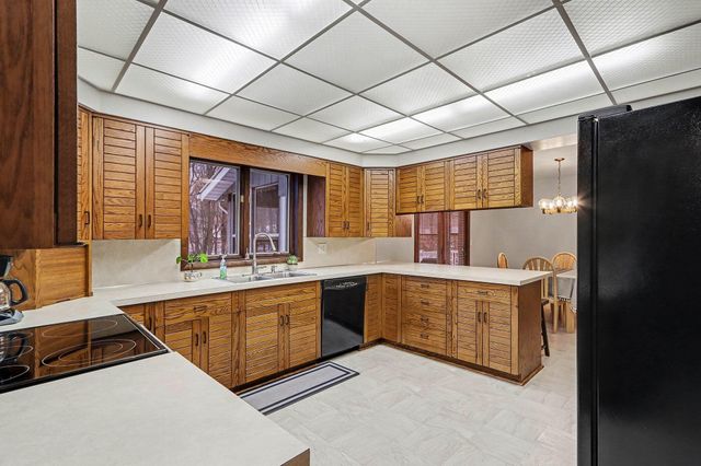 1865 S 8th Street, Oshtemo Twp, MI 49009