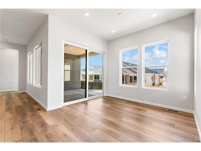 11104 Amber Light Cir, Littleton, CO 80125