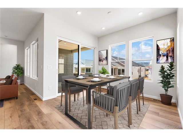 11104 Amber Light Cir, Littleton, CO 80125