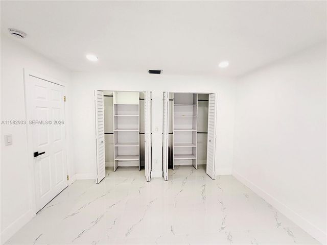 3354 NW 50th St 3, Miami, FL 33142