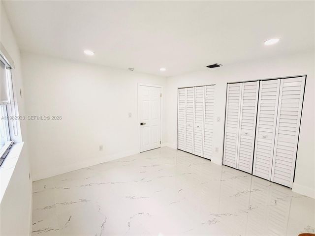 3354 NW 50th St 3, Miami, FL 33142