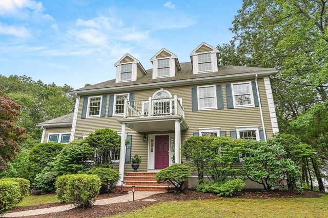 276 High Street, Winchester, MA 01890