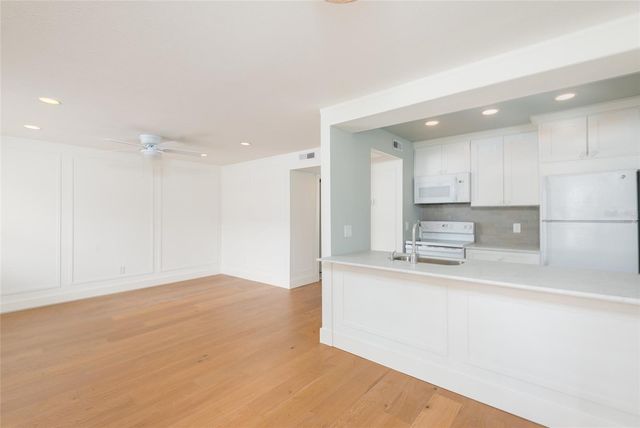 525 S LINCOLN AVENUE 106, Tampa, FL 33609