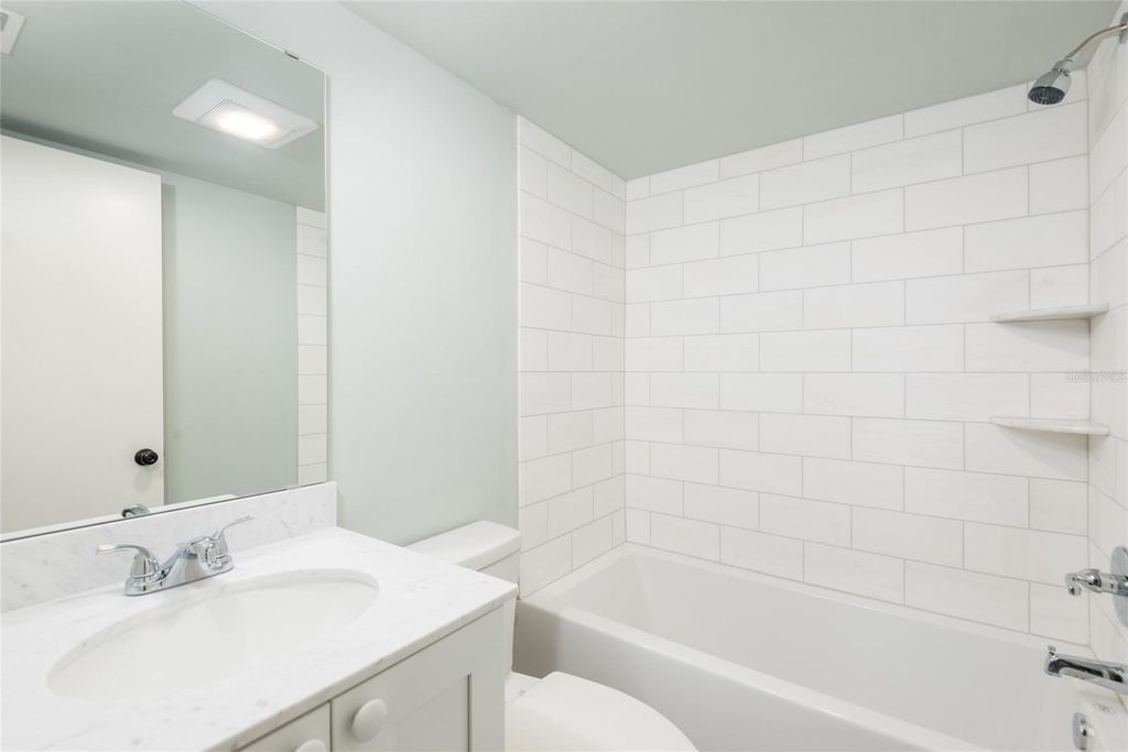 Image 12 of property listing at 525 S LINCOLN AVENUE 106, Tampa, FL 33609