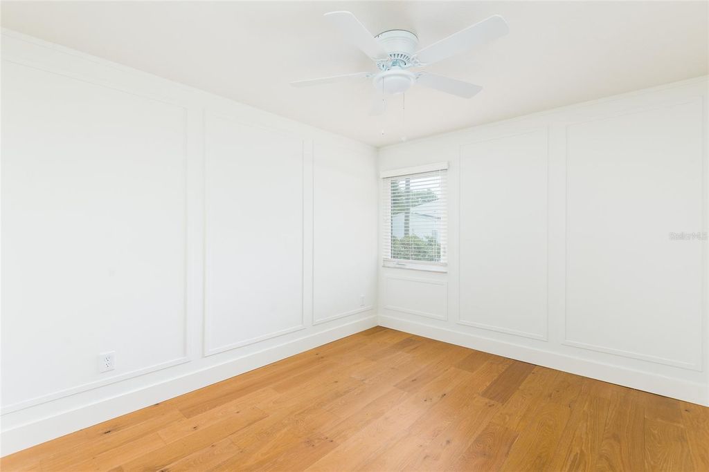 Image 13 of property listing at 525 S LINCOLN AVENUE 106, Tampa, FL 33609