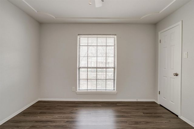 113 Clinton Street, Burleson, TX 76028