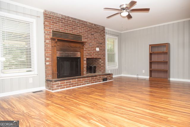 191 Hanson Drive, Lagrange, GA 30240