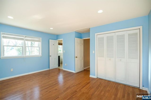 595 Colonial Road, River Vale, NJ 07675