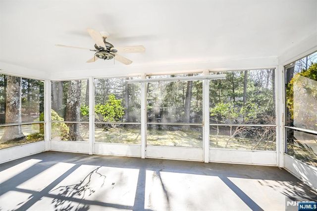 595 Colonial Road, River Vale, NJ 07675