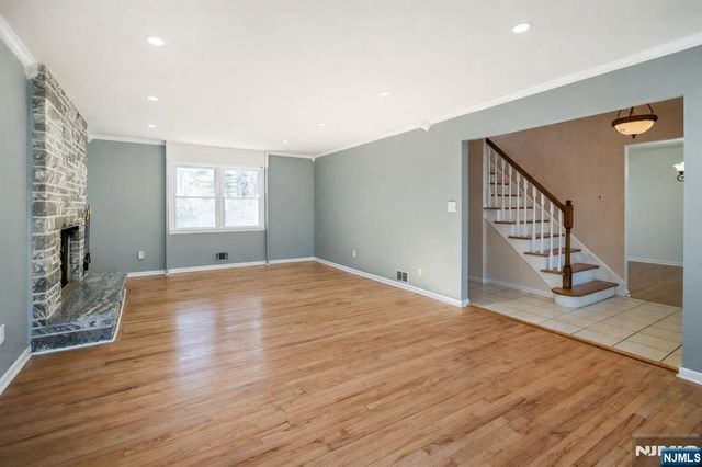 595 Colonial Road, River Vale, NJ 07675