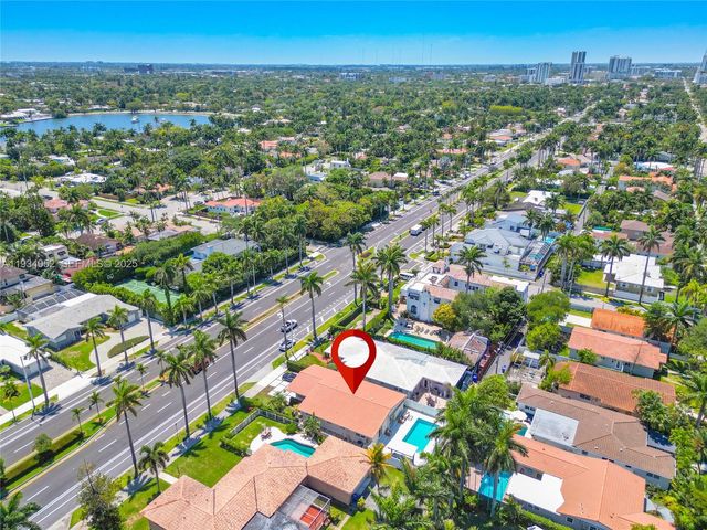 1045 Hollywood Blvd, Hollywood, FL 33019