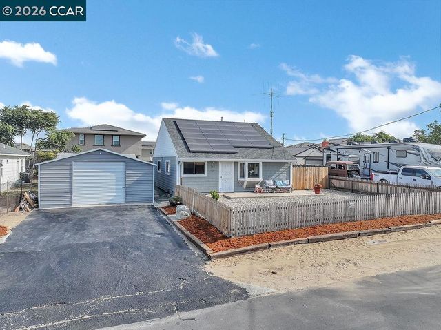 140 Raye Ave, Oakley, CA 94561
