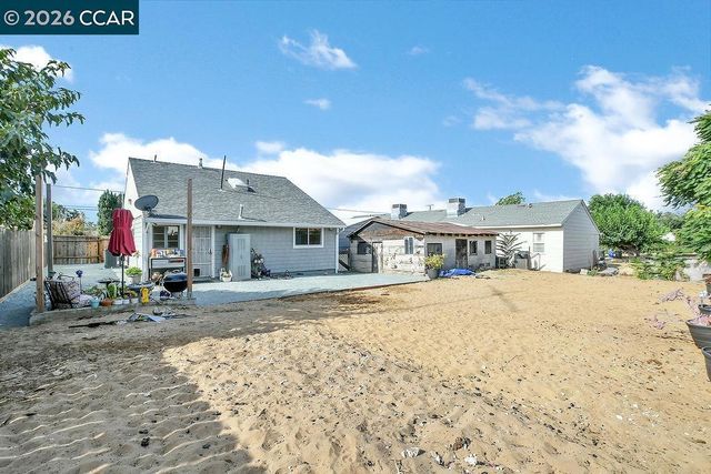 140 Raye Ave, Oakley, CA 94561