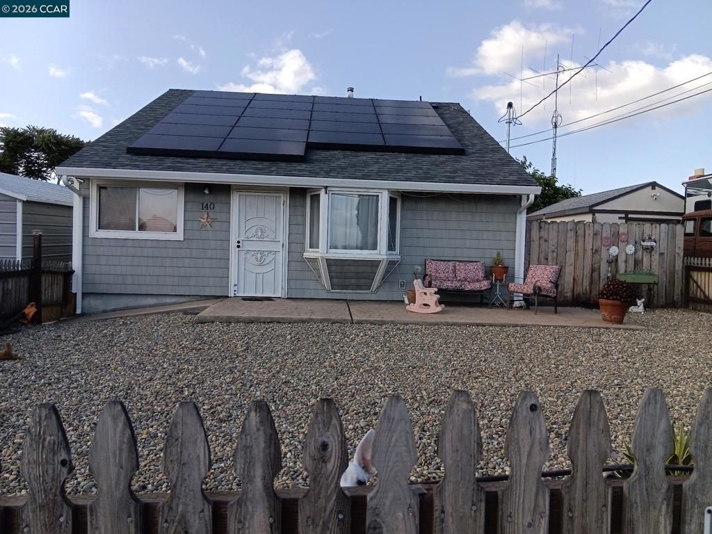 140 Raye Ave, Oakley, CA 94561