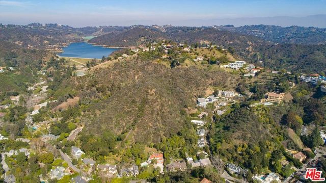 1785 Bel Air Road, Los Angeles, CA 90077