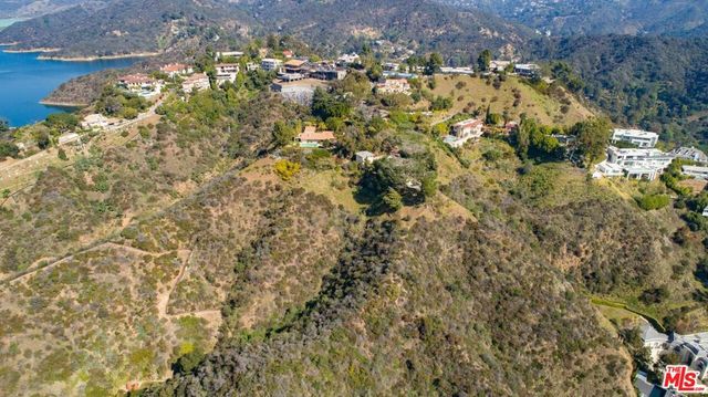 1785 Bel Air Road, Los Angeles, CA 90077