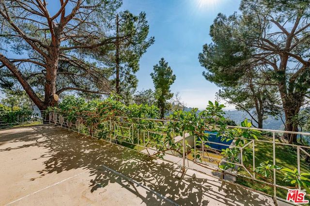 1785 Bel Air Road, Los Angeles, CA 90077