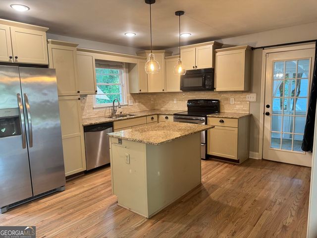 2002 Drew Valley Road NE, Atlanta, GA 30319