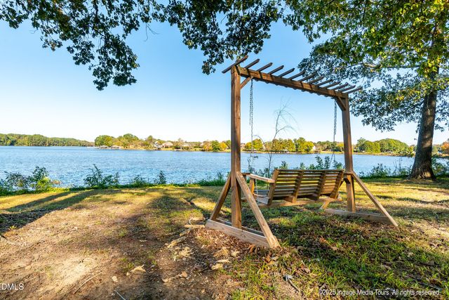 6000 Haywood Drive, Rocky Mount, NC 27803