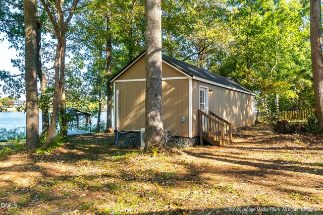 6000 Haywood Drive, Rocky Mount, NC 27803