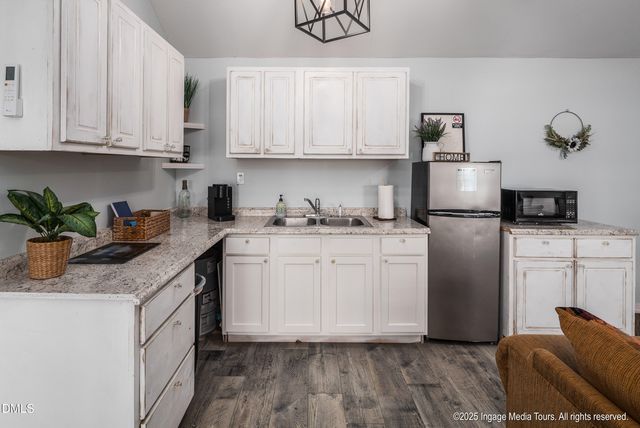 6000 Haywood Drive, Rocky Mount, NC 27803