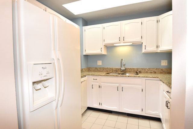 59 Nottingham Rd 59, Grafton, MA 01519