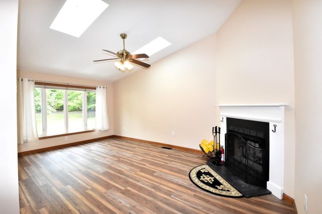 59 Nottingham Rd 59, Grafton, MA 01519