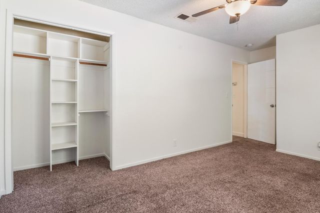 844 Emory Ct, Merced, CA 95341