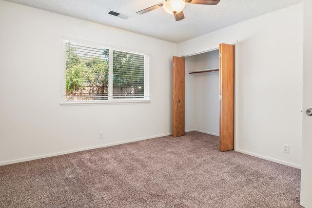844 Emory Ct, Merced, CA 95341
