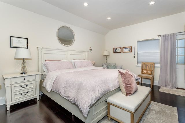 32 Billings St 32R, Sharon, MA 02067