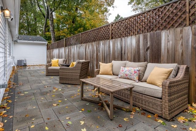 32 Billings St 32R, Sharon, MA 02067