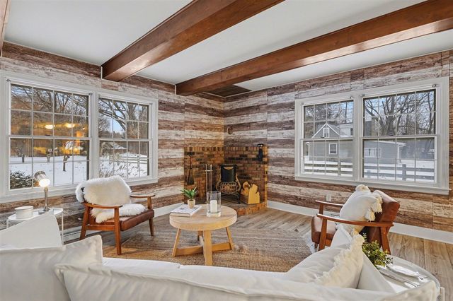 2844 W Glenlord Road, Stevensville, MI 49127