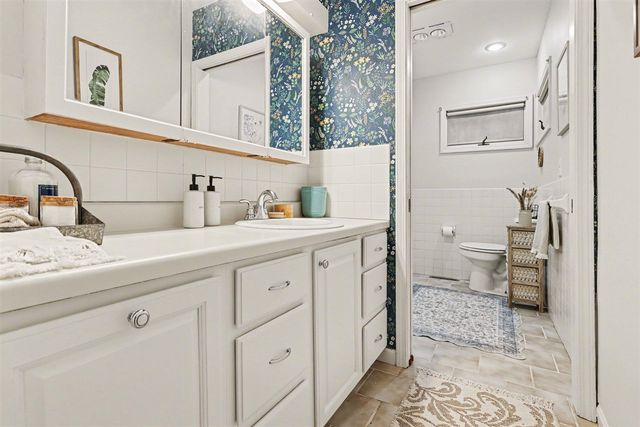 2844 W Glenlord Road, Stevensville, MI 49127