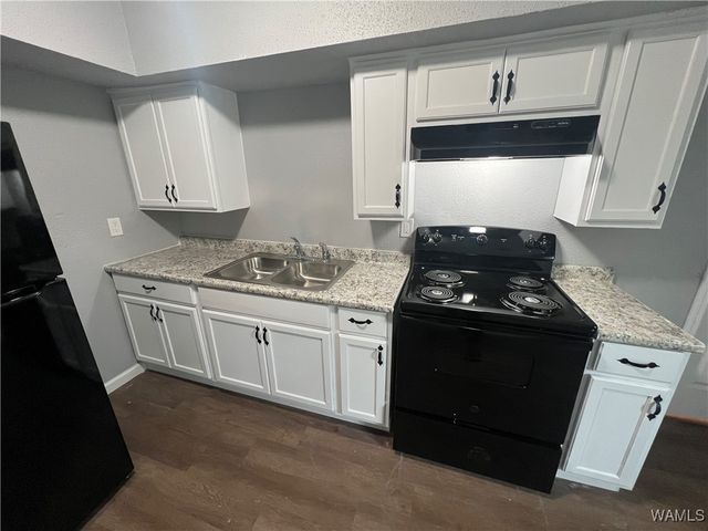 435 30th, Tuscaloosa, AL 35401