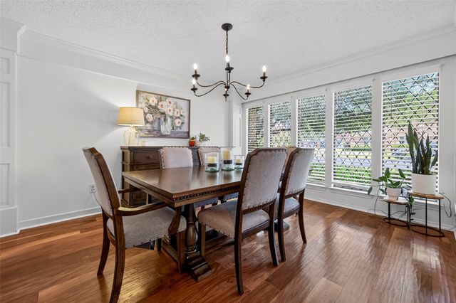 405 Charleston Court, Hurst, TX 76054
