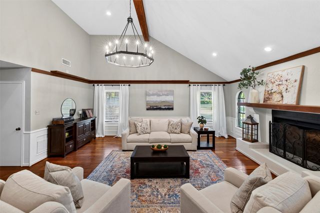 405 Charleston Court, Hurst, TX 76054